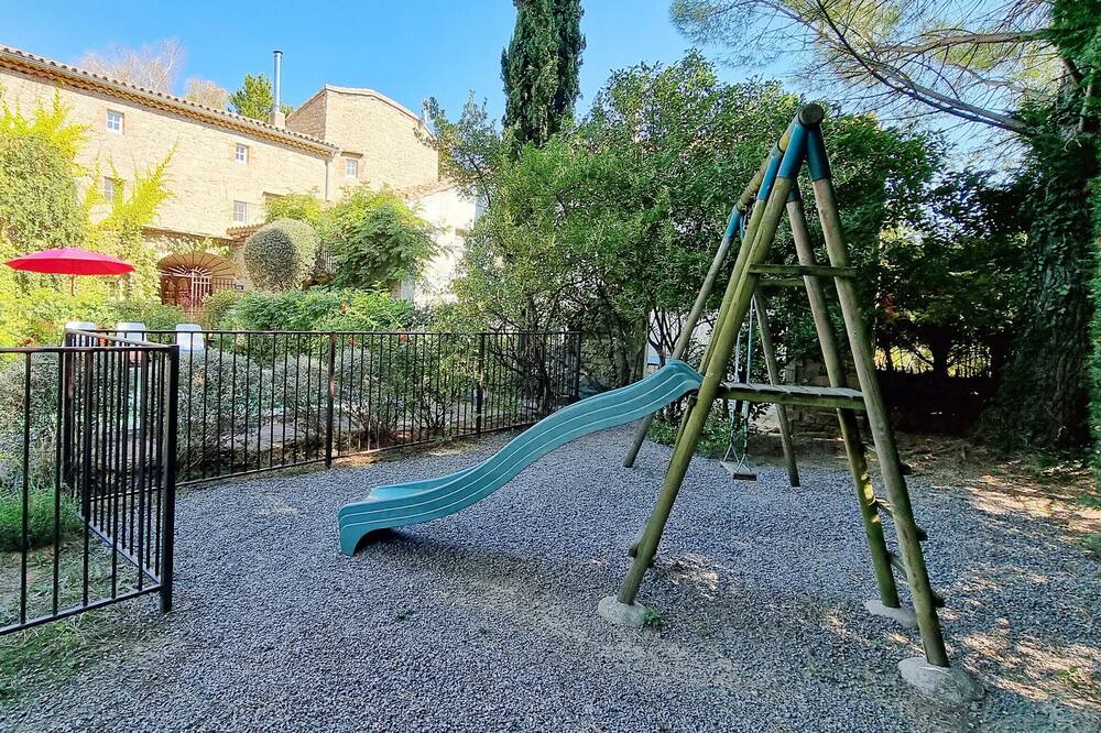 Photo of Outdoor in Saint-Cesaire-de-Gauzignan