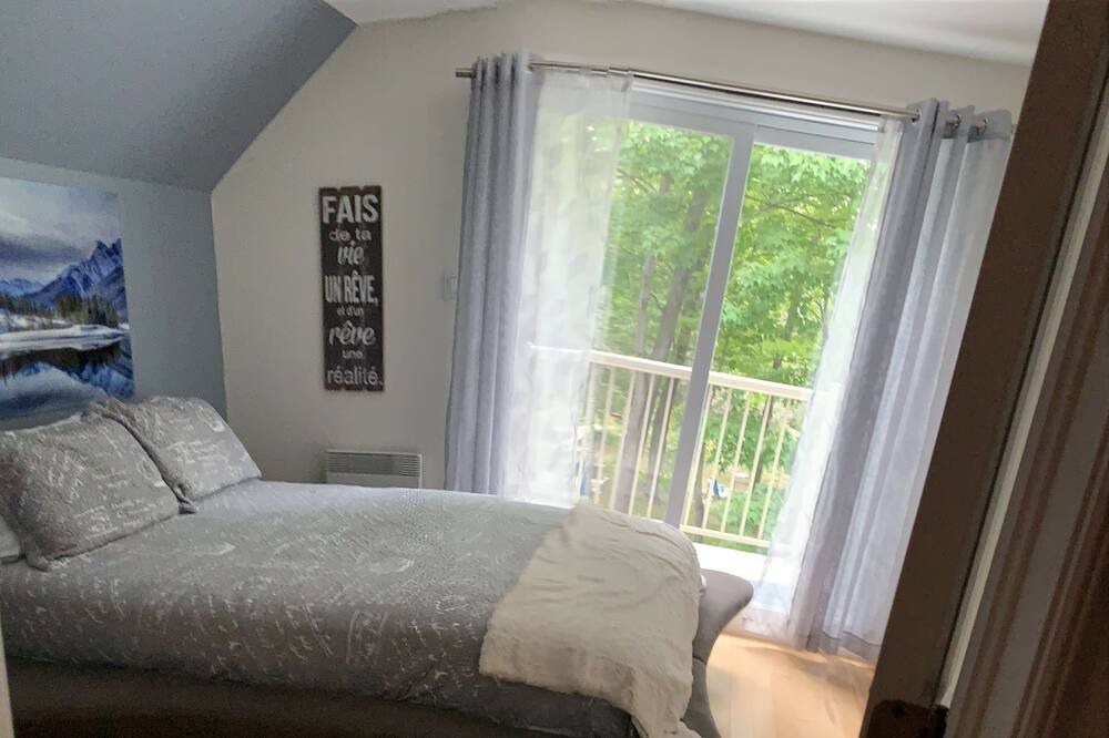 Photo of Bedroom in Bromont