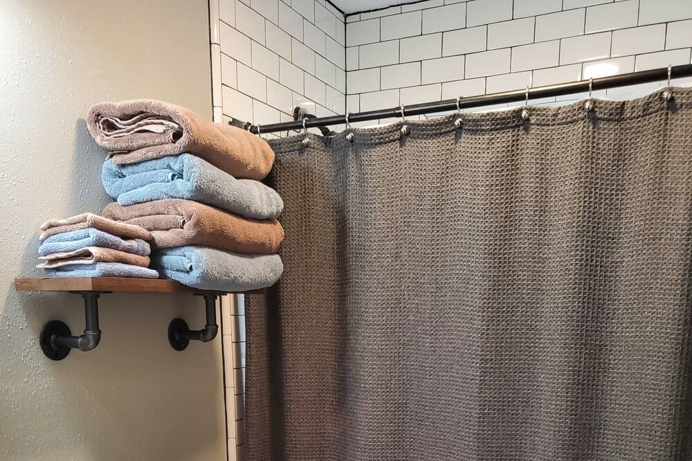 Photo of Bathroom in Hawkins