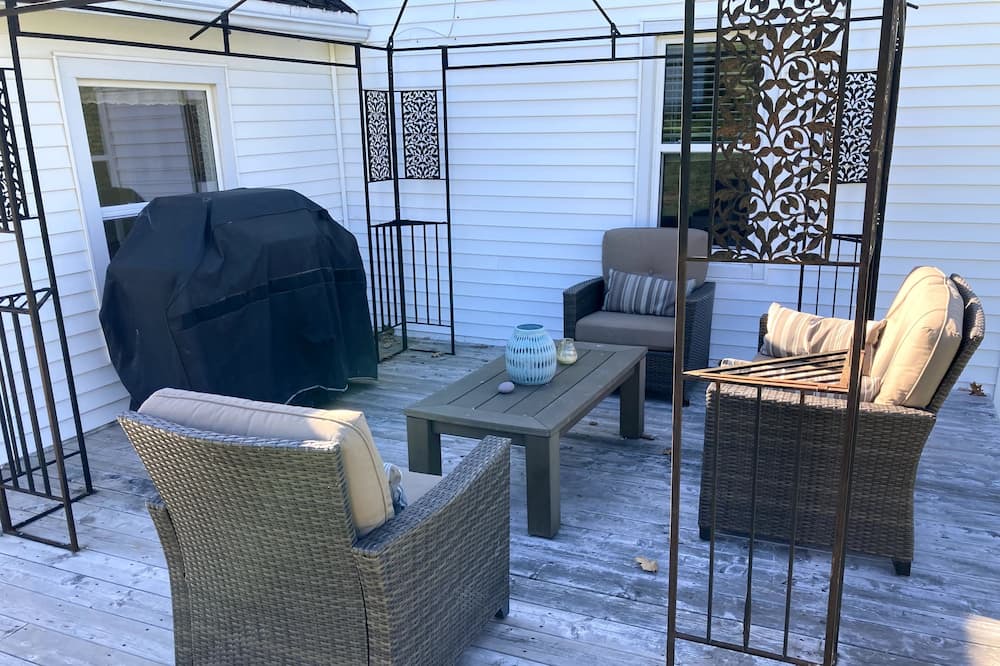 Photo of Patio Balcony in Kiersteadville