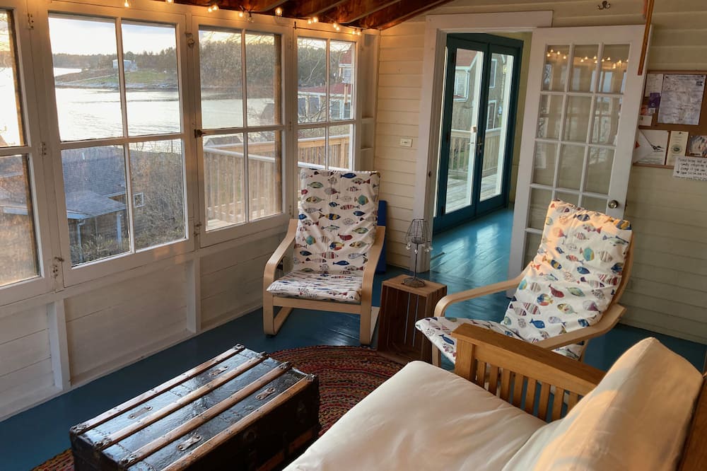 Photo of Livingroom in Georgetown