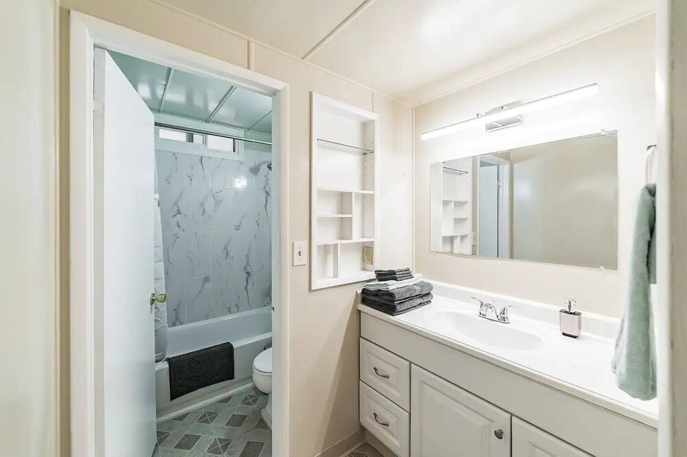 Photo of Bathroom in Mountain View