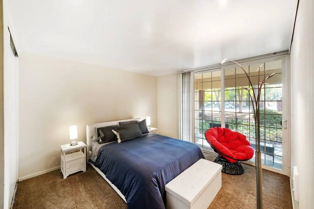 Photo of Bedroom in Mountain View