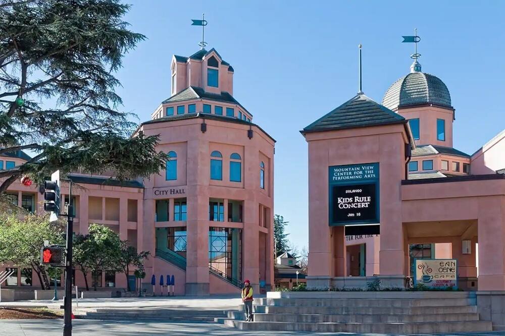 Photo of Outdoor in Mountain View