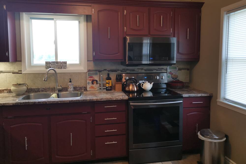 Photo of Kitchen in Smooth Rock Falls
