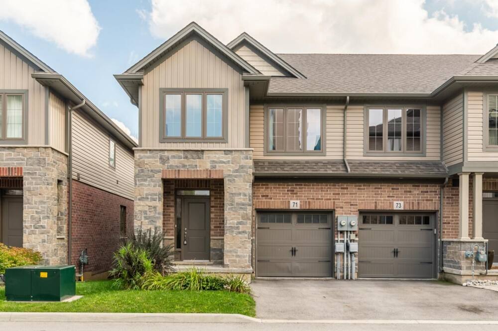 Photo of Outdoor in Stoney Creek