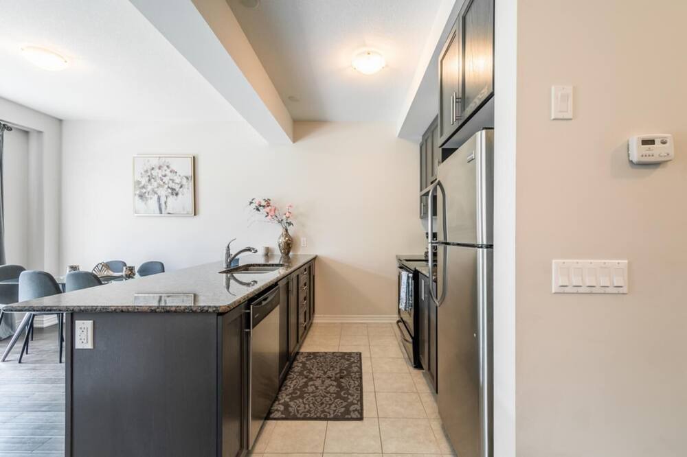 Photo of Kitchen in Stoney Creek