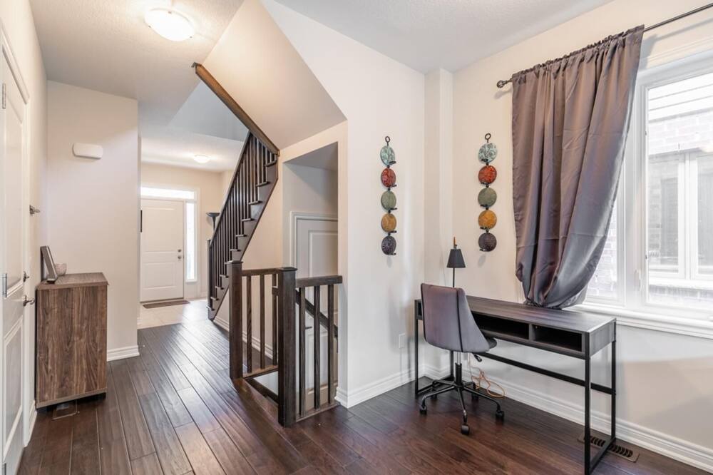 Photo of Bedroom in Stoney Creek