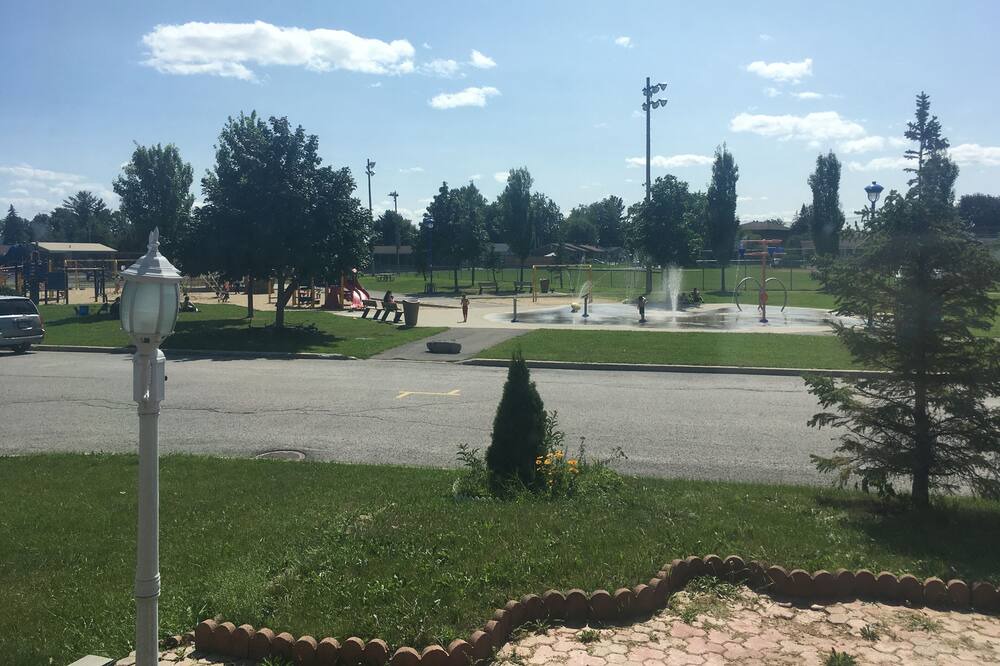 Photo of Outdoor in Downtown Gatineau