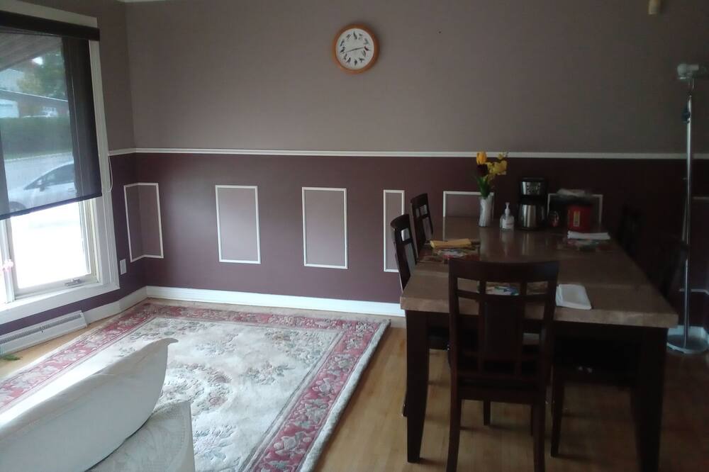Photo of Bedroom in Downtown Gatineau