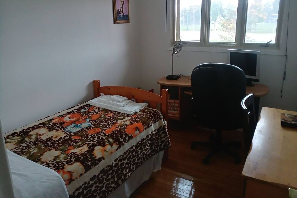 Photo of Bedroom in Downtown Gatineau