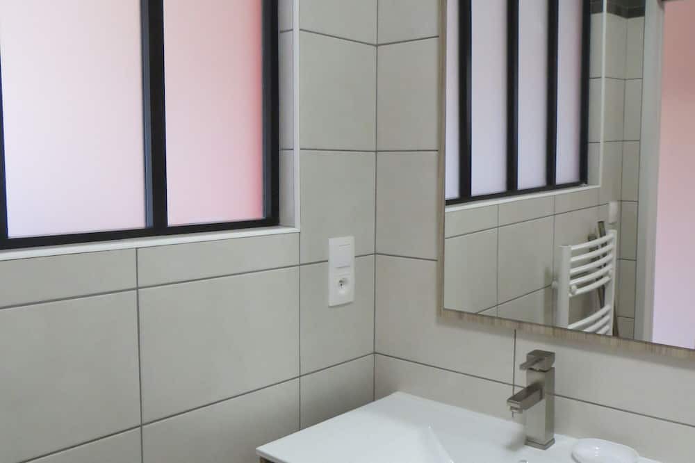 Photo of Bathroom in Juvigny-sur-Loison