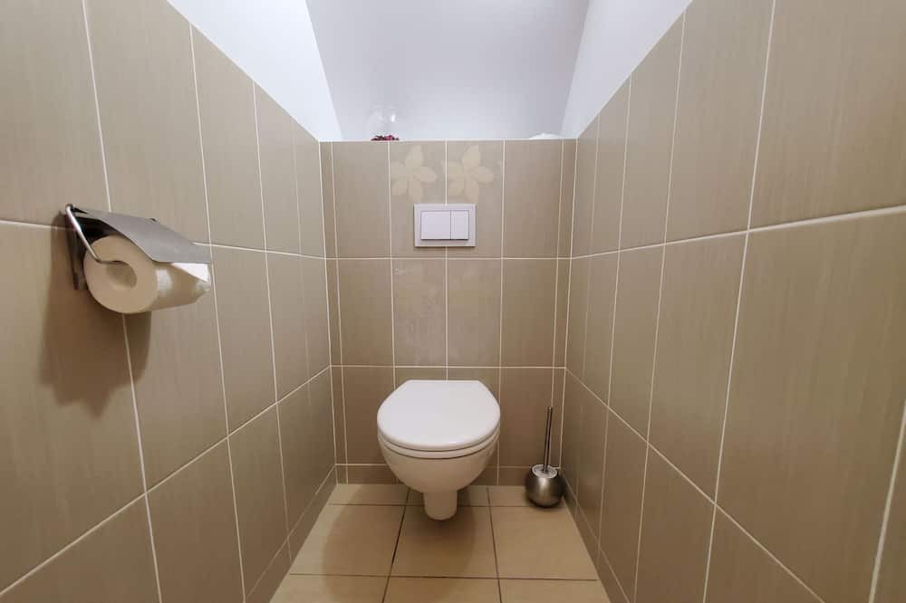 Photo of Bathroom in Aubin