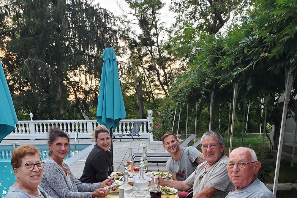 Photo of Others in Aubin