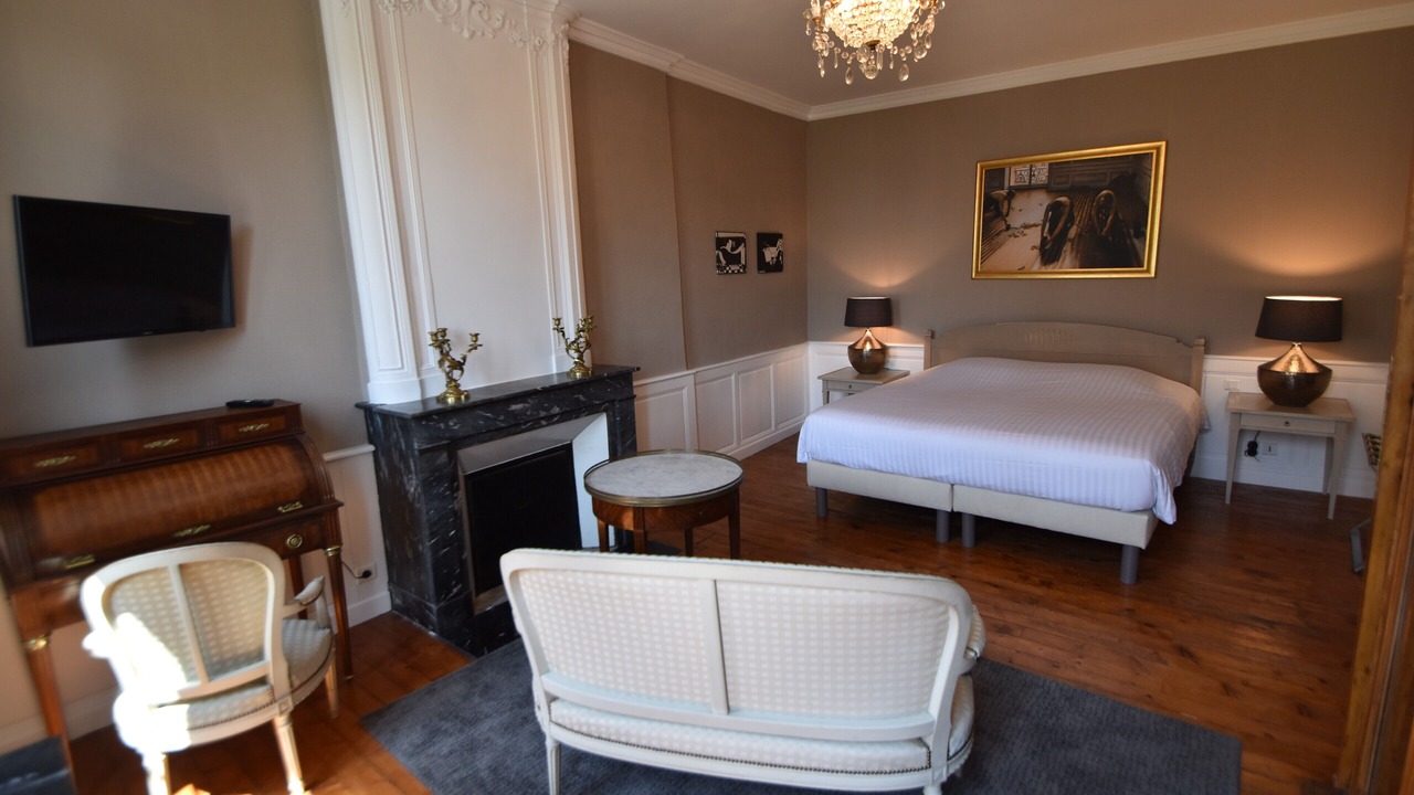 Photo of Bedroom in Chinon