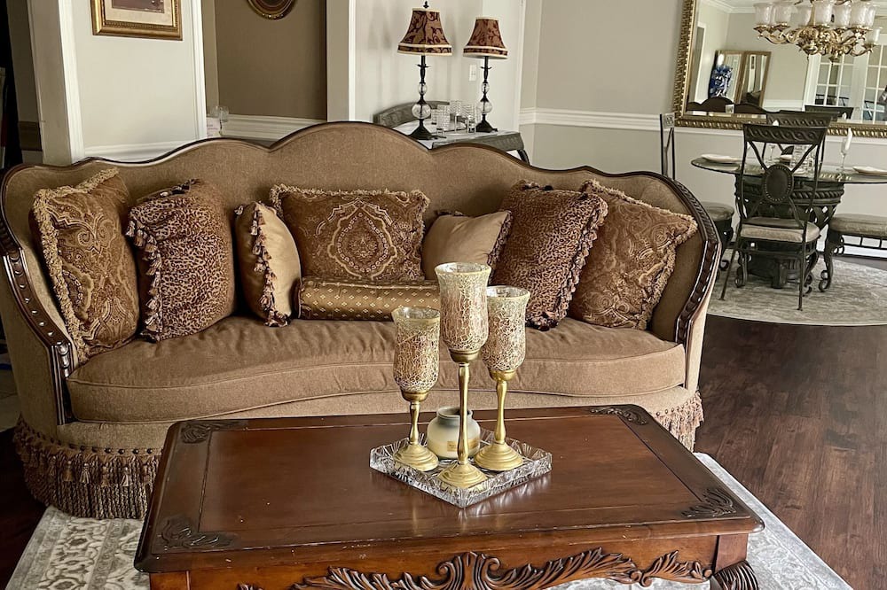 Photo of Livingroom in Horn Lake