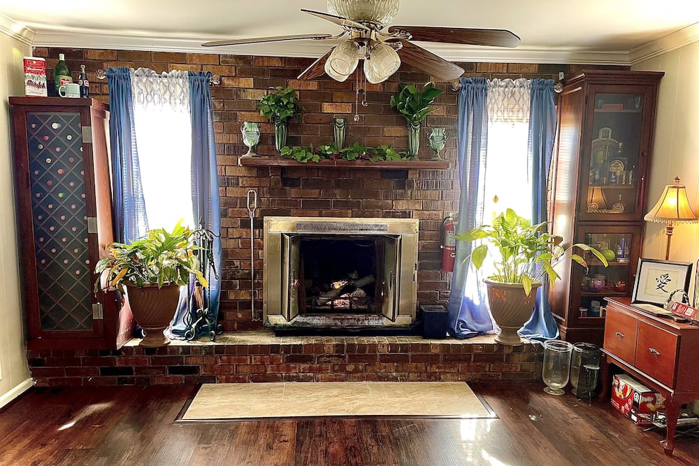 Photo of Others in Horn Lake