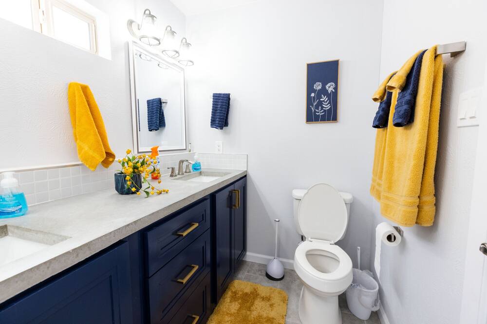 Photo of Bathroom in Albuquerque