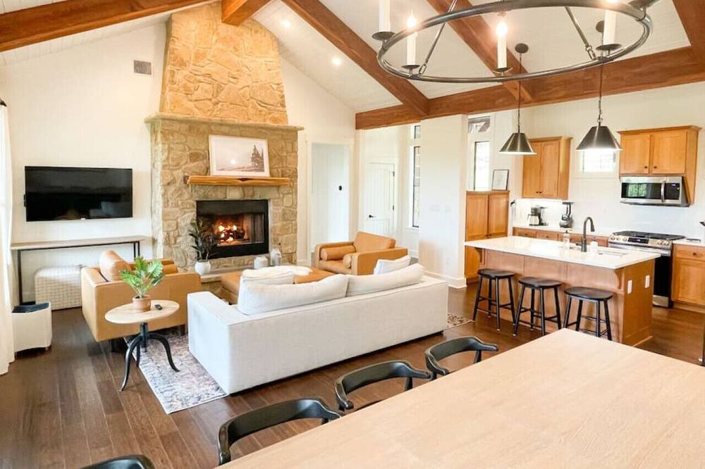Photo of Livingroom in Leander