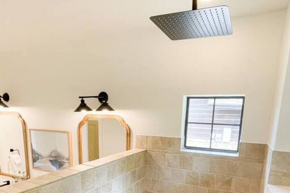 Photo of Bathroom in Leander