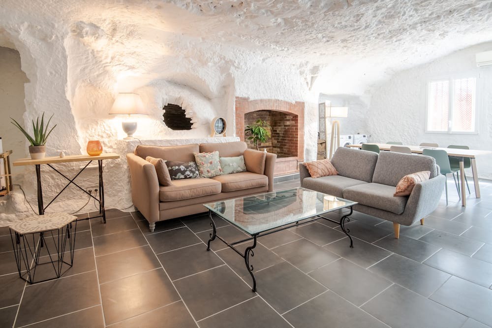 Photo of Livingroom in Luynes