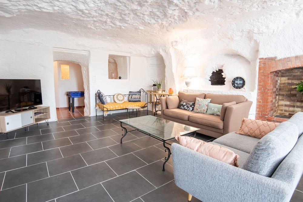 Photo of Others in Luynes