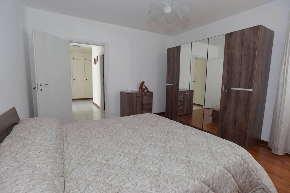 Photo of Bedroom in Paradiso
