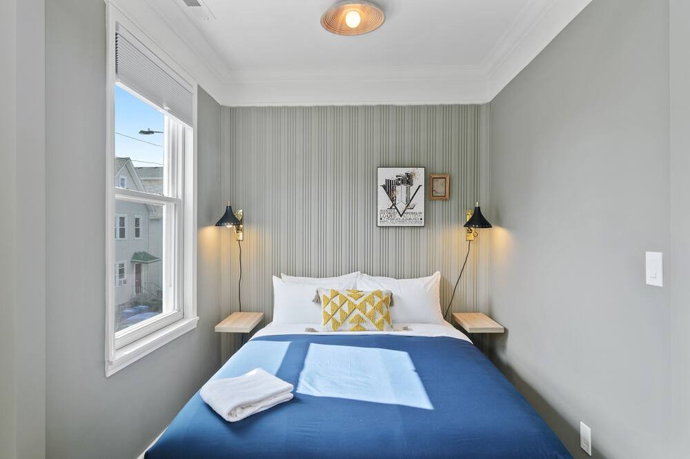 Photo of Bedroom in Pilsen