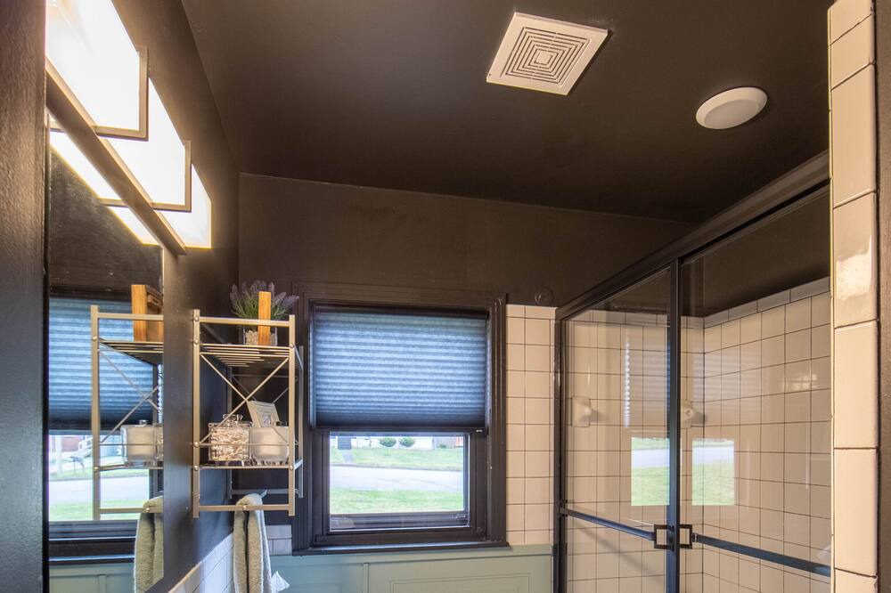 Photo of Bathroom in Columbia