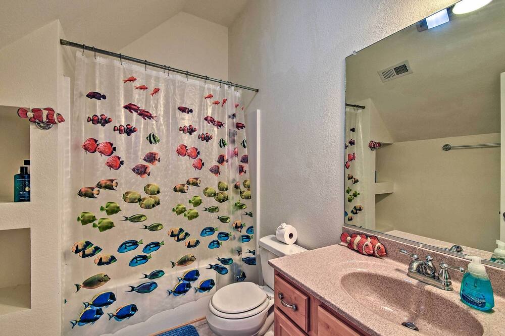 Photo of Bathroom in Colington Harbour