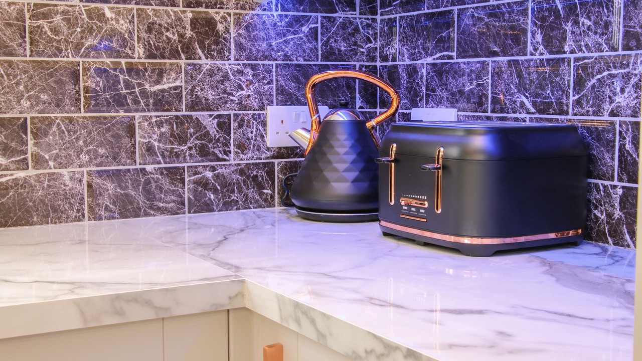 Photo of Others in Kingswood