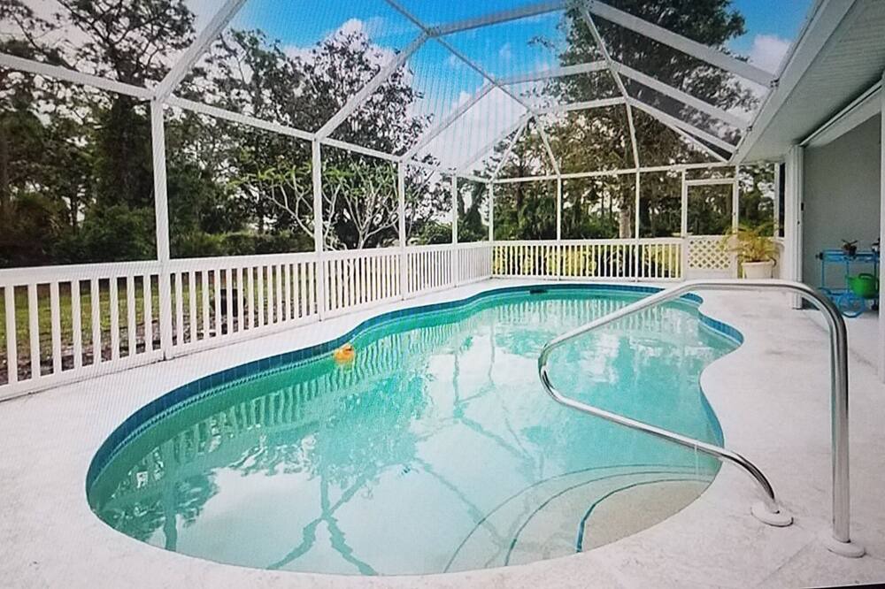 Photo of Outdoor in Broadmoor