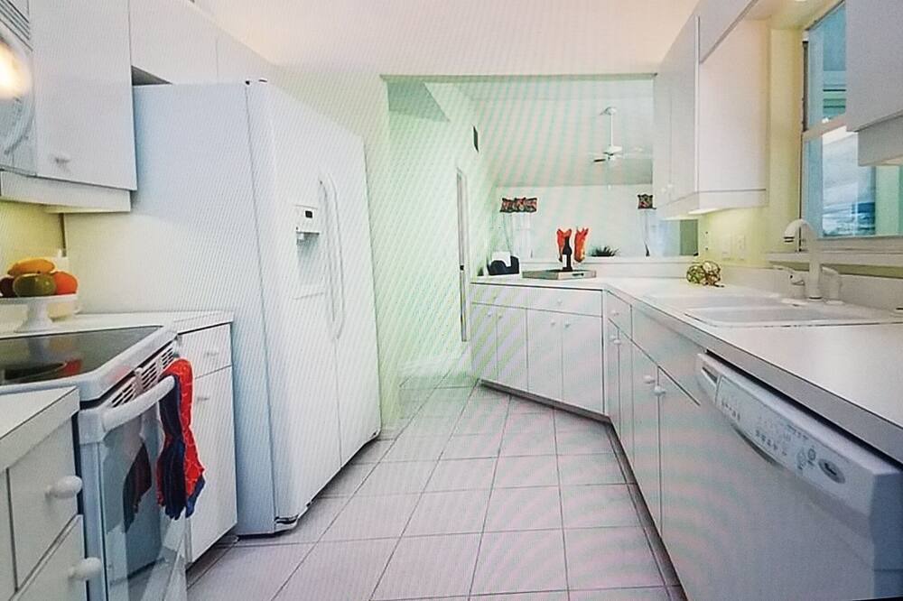 Photo of Bedroom in Broadmoor