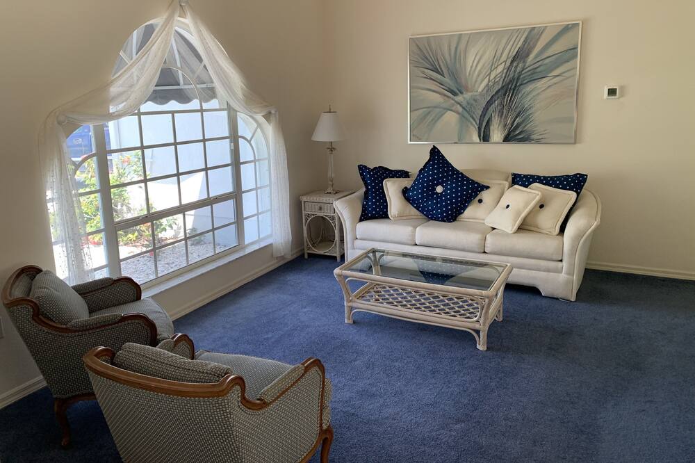 Photo of Bedroom in Broadmoor