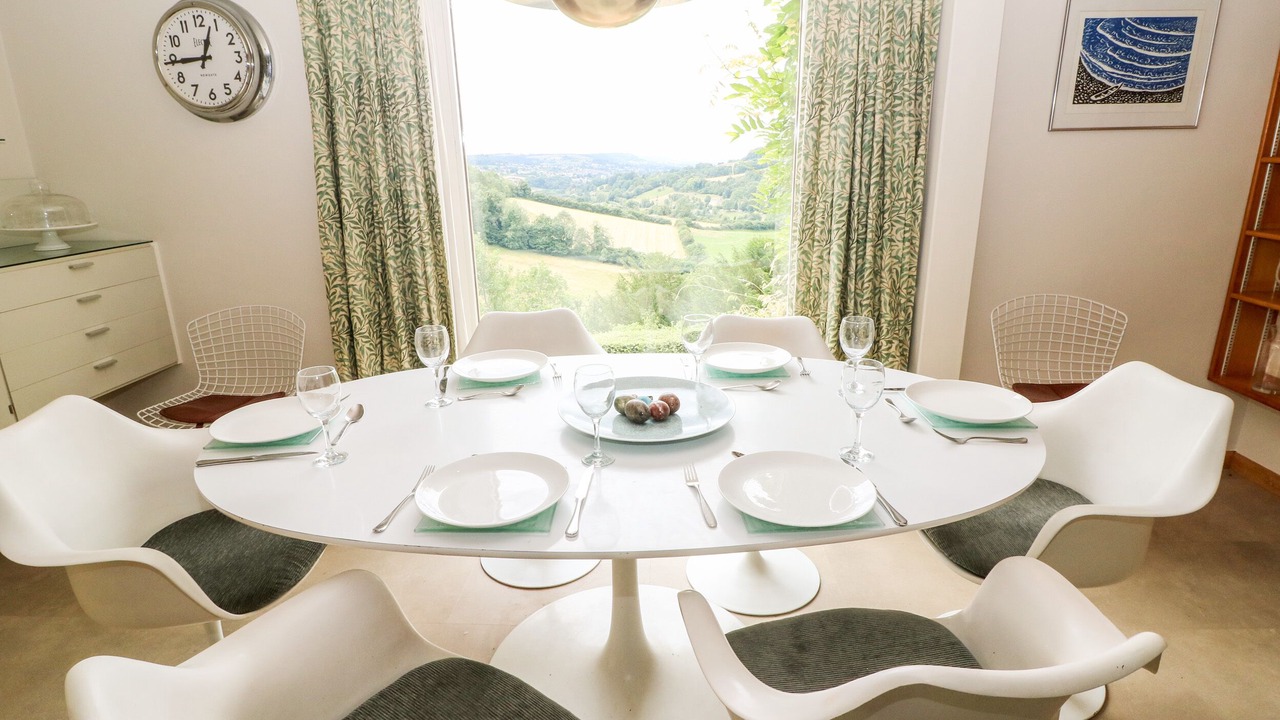 Photo of Others in Slad