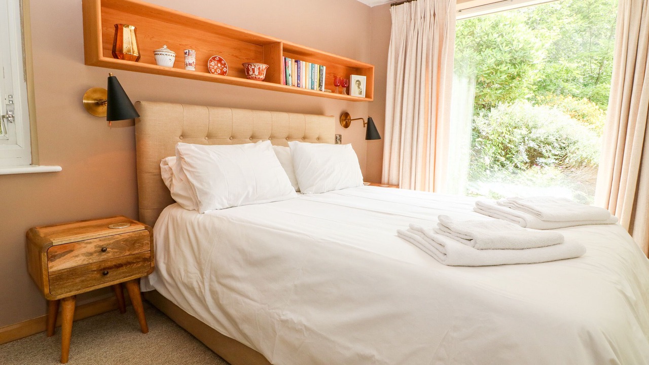 Photo of Others in Slad