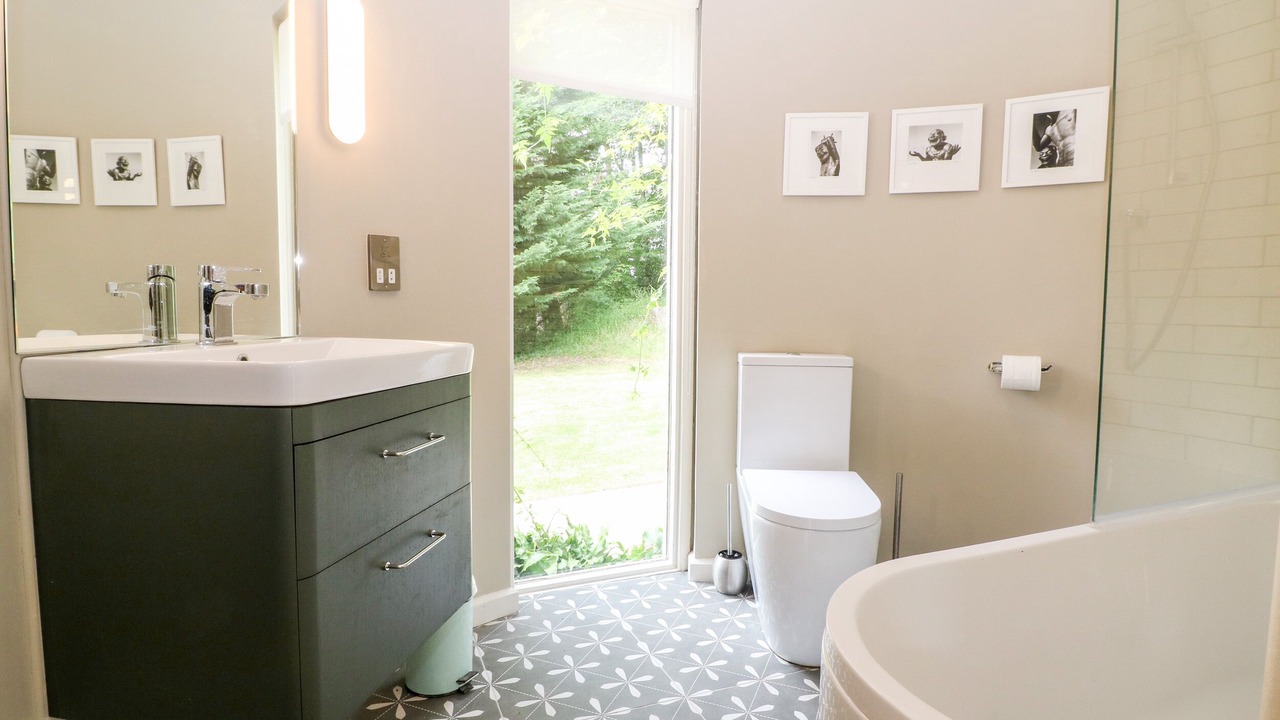 Photo of Bathroom in Slad