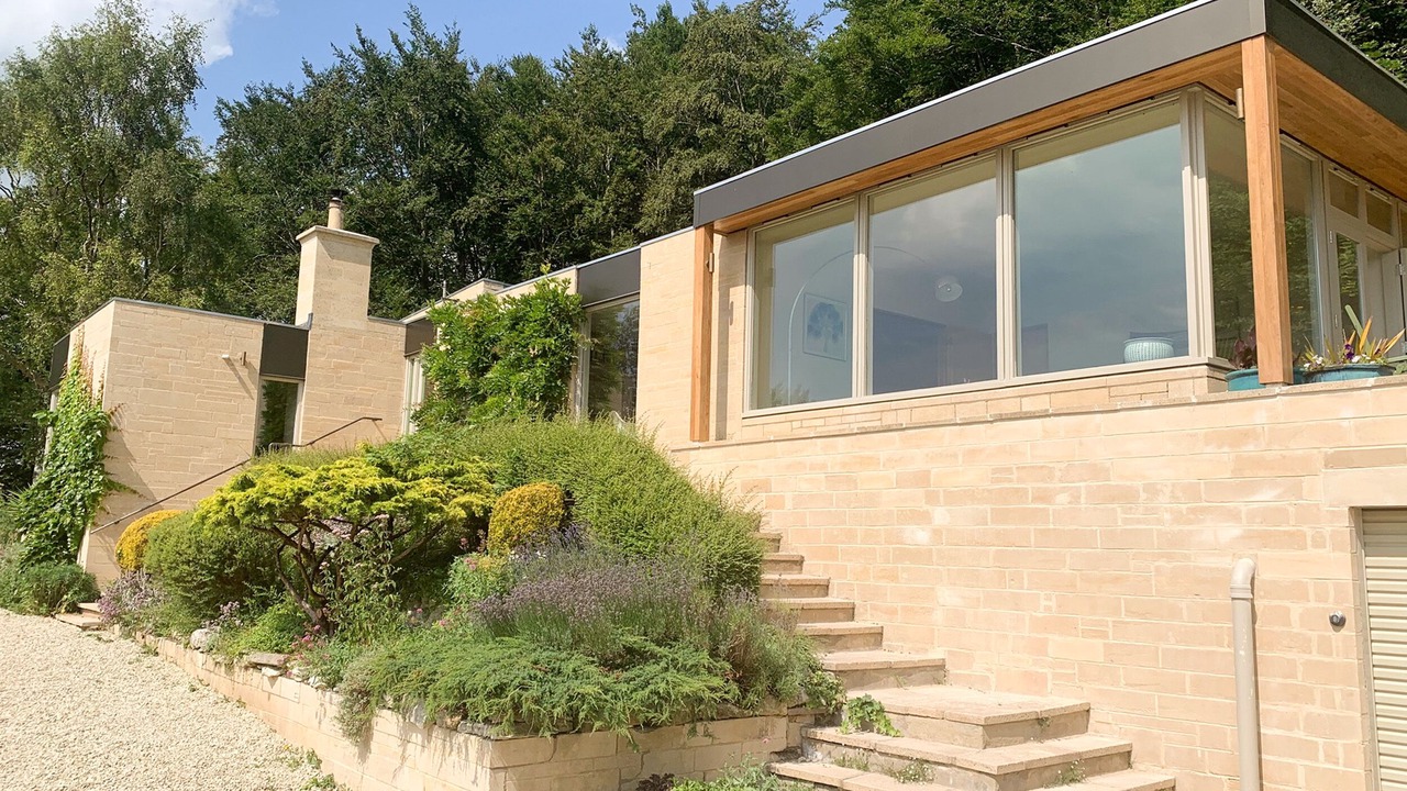 Photo of Others in Slad