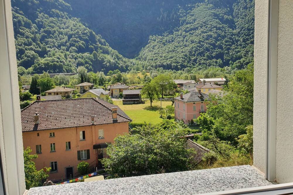 Photo of Others in Lostallo