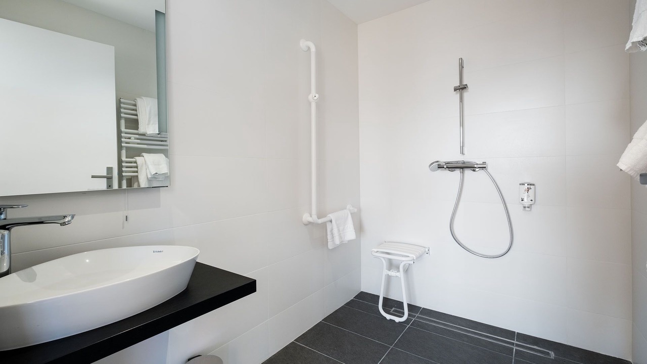 Photo of Bathroom in Viel-Alpe