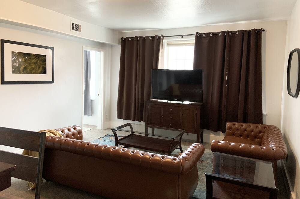 Photo of Livingroom in Ferguson
