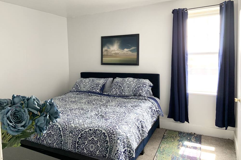 Photo of Bedroom in Ferguson