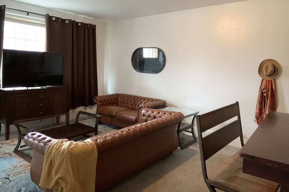 Photo of Livingroom in Ferguson