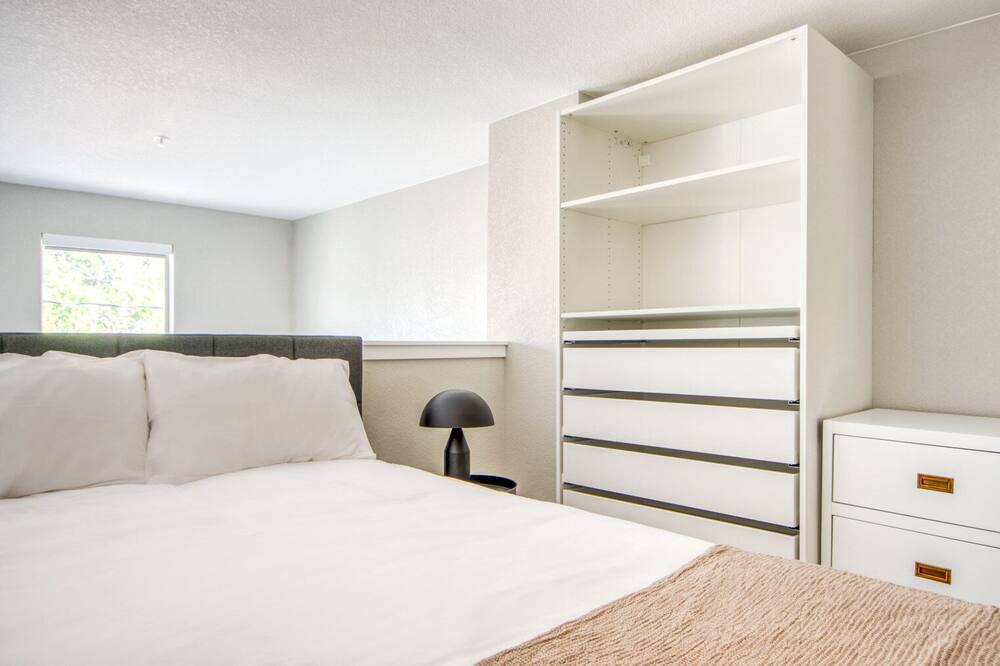 Photo of Bedroom in Capitol Hill