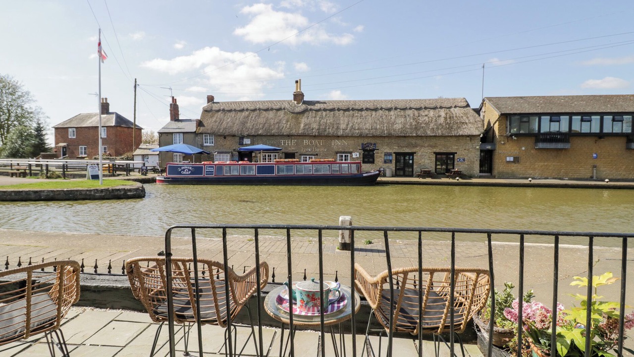 Photo of Others in Stoke Bruerne