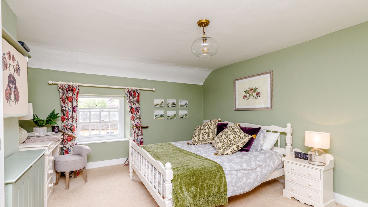 Photo of Others in Stoke Bruerne