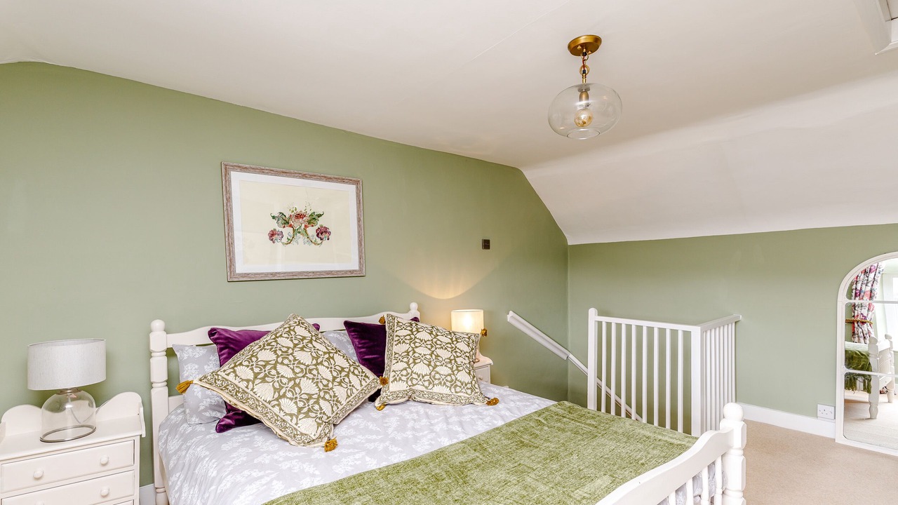 Photo of Others in Stoke Bruerne