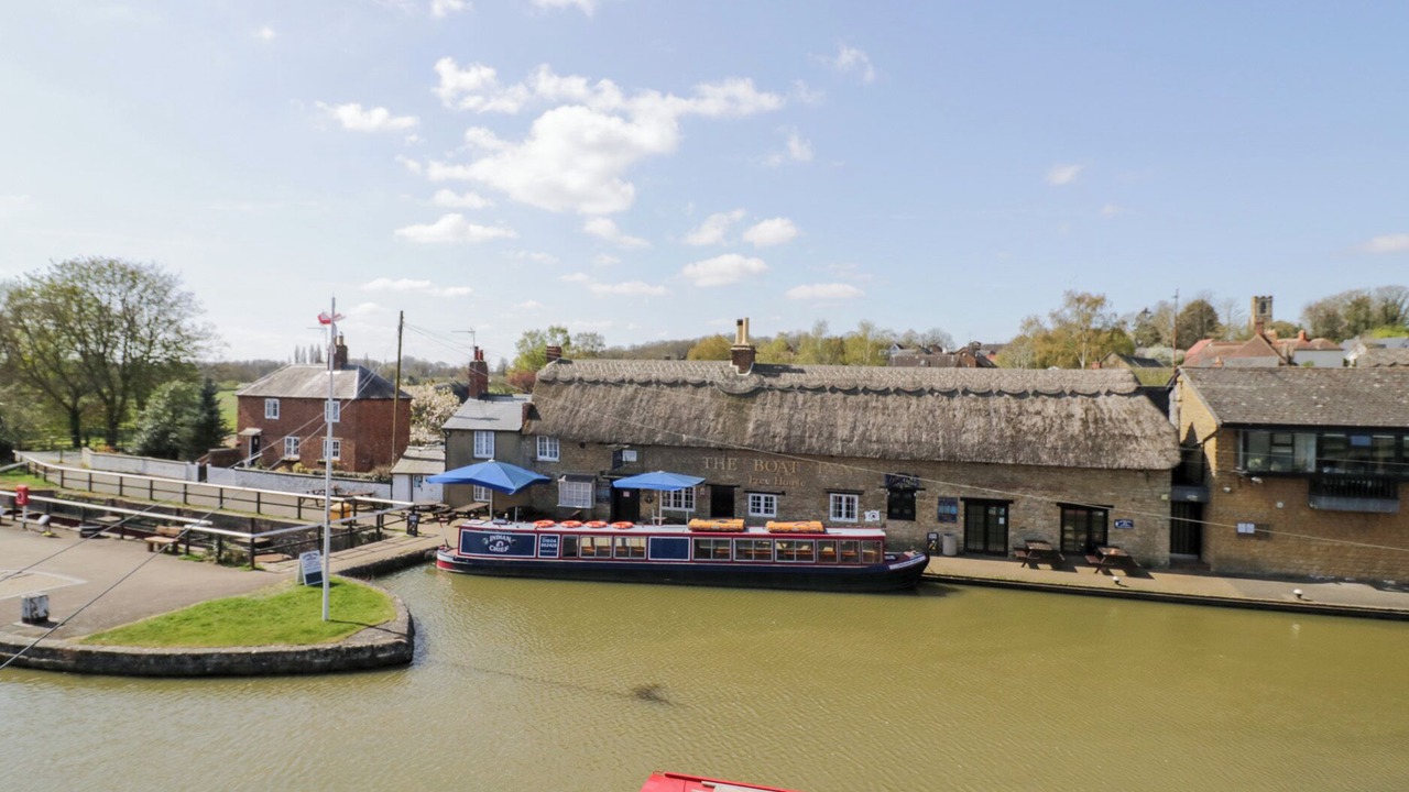 Photo of Others in Stoke Bruerne