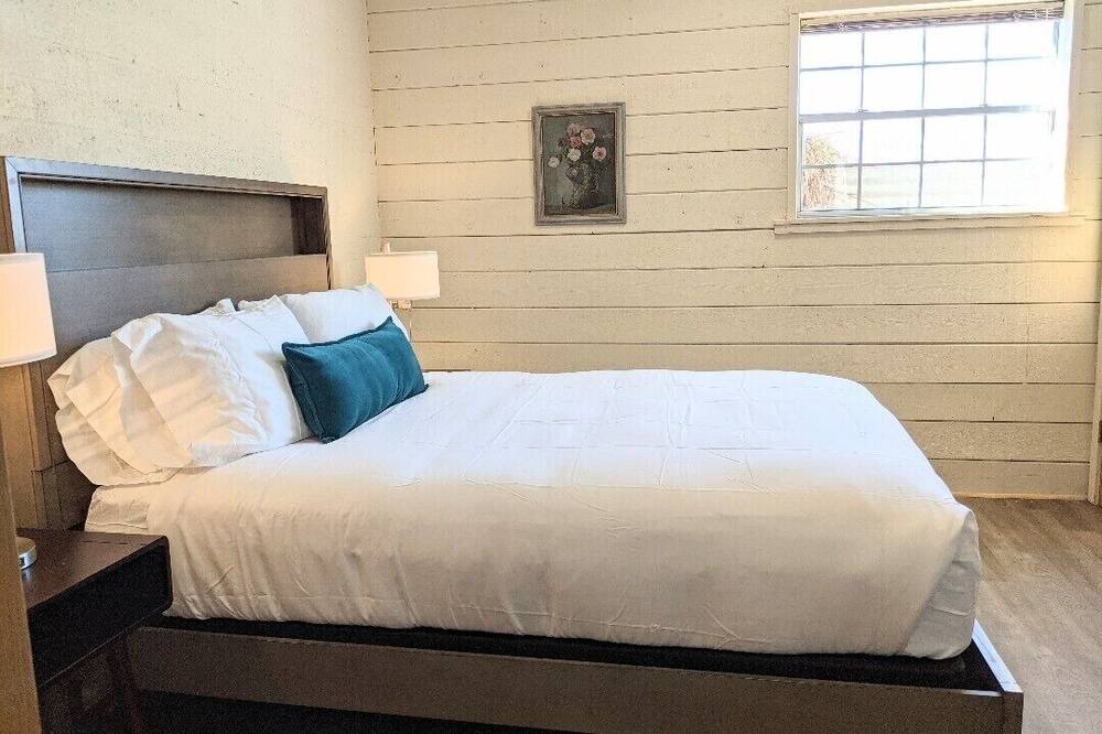 Photo of Bedroom in Snowflake