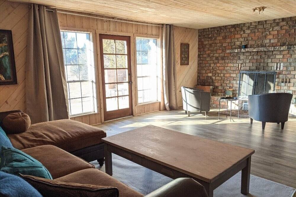 Photo of Livingroom in Snowflake